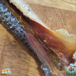 Peau de saumon avec viande naturelle pour chien – friandise poisson