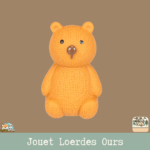 Le jouet Loerdes Ours en latex avec un design d'ours et un couineur intégré pour chien.