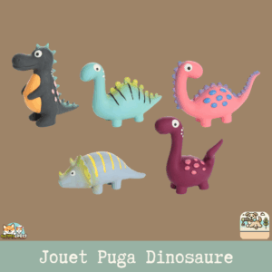 Le jouet Puga Dinosaure en latex, disponible en plusieurs couleurs, avec un couineur intégré pour chien.