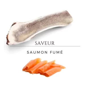 Bois de cerf tranché aromatisé pour chien, saveur saumon fumé.