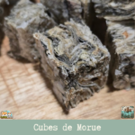 Cube de morue pour chien. friandises naturelles gourmandes pour l'éducation. friandise hypoallergénique.