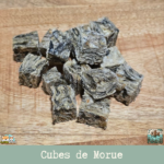 Cube de morue pour chien. friandises naturelles gourmandes pour l'éducation. friandise hypoallergénique.