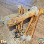 Peaux de lapin avec poils roulées naturelles pour chien – friandise à mâcher