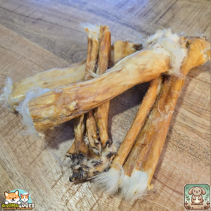 Peaux de lapin avec poils roulées naturelles pour chien – friandise à mâcher