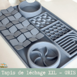 tapis d'alimentation et de léchage, un moyen d'occuper son chien et de l'amuser pendant les repas