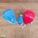 ZippyPaws Pup Birthday Box coffret anniversaire pour chien avec gâteau ballon et chapeau