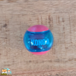 Balles KONG Squeezz rouge et bleu pour chien, jouets rebondissants avec couineur