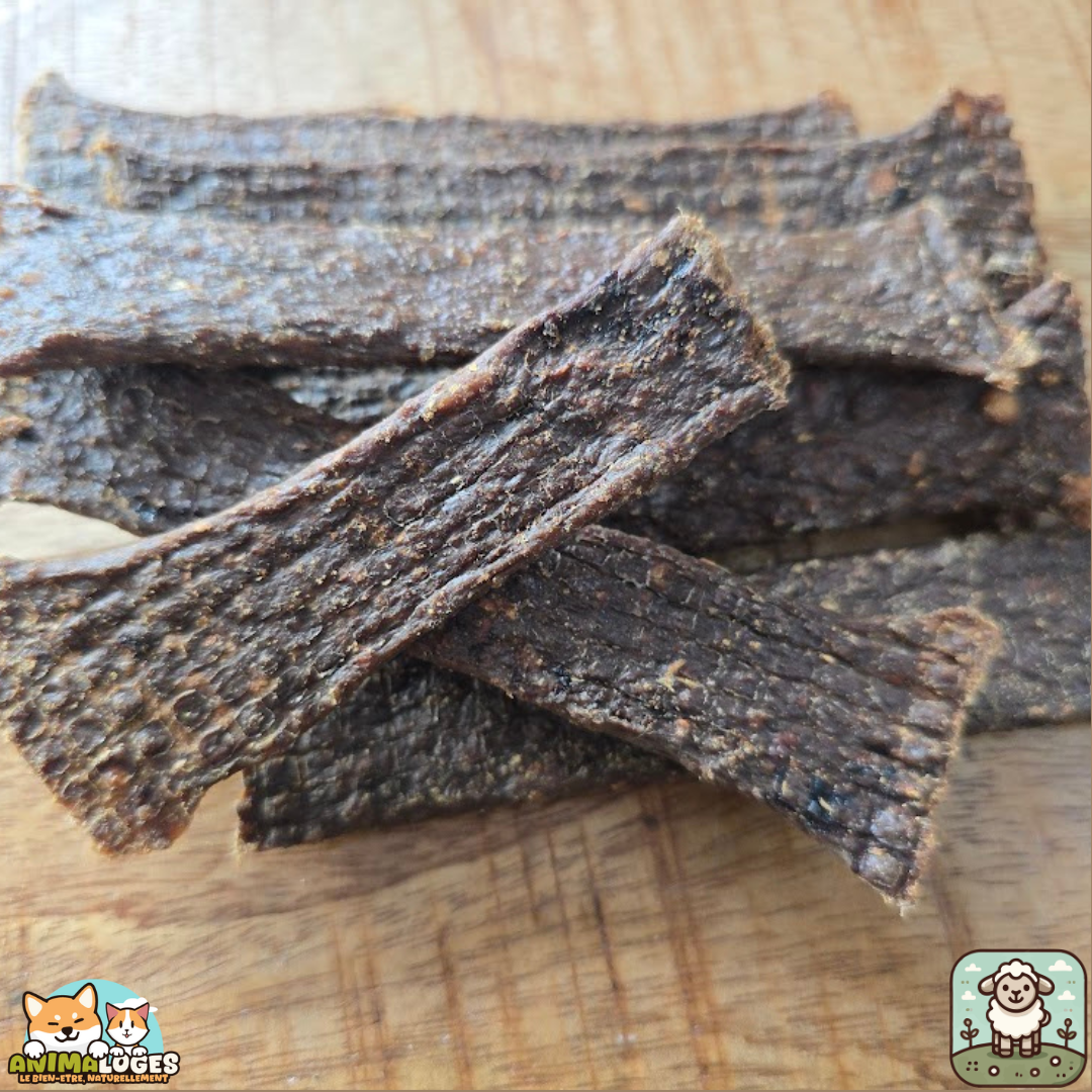 Lanières de viande d’agneau séchées naturelles pour chien – snack riche en protéines