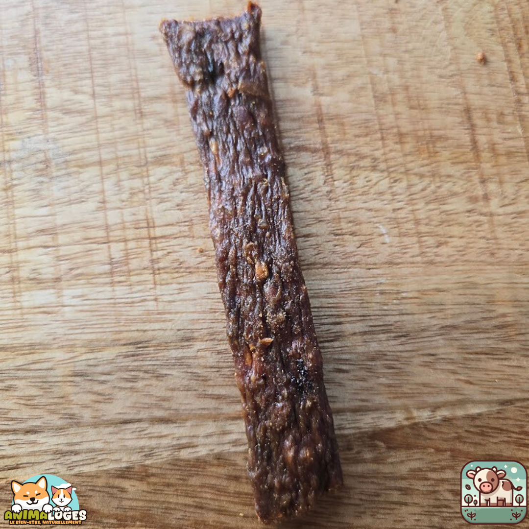 lanières de viande pour chien et chat, montrant la saveur boeuf
