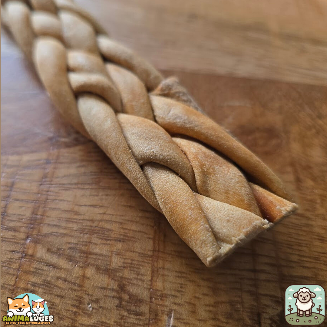 Peau d’agneau tressée séchée naturelle pour chien – friandise à mâcher