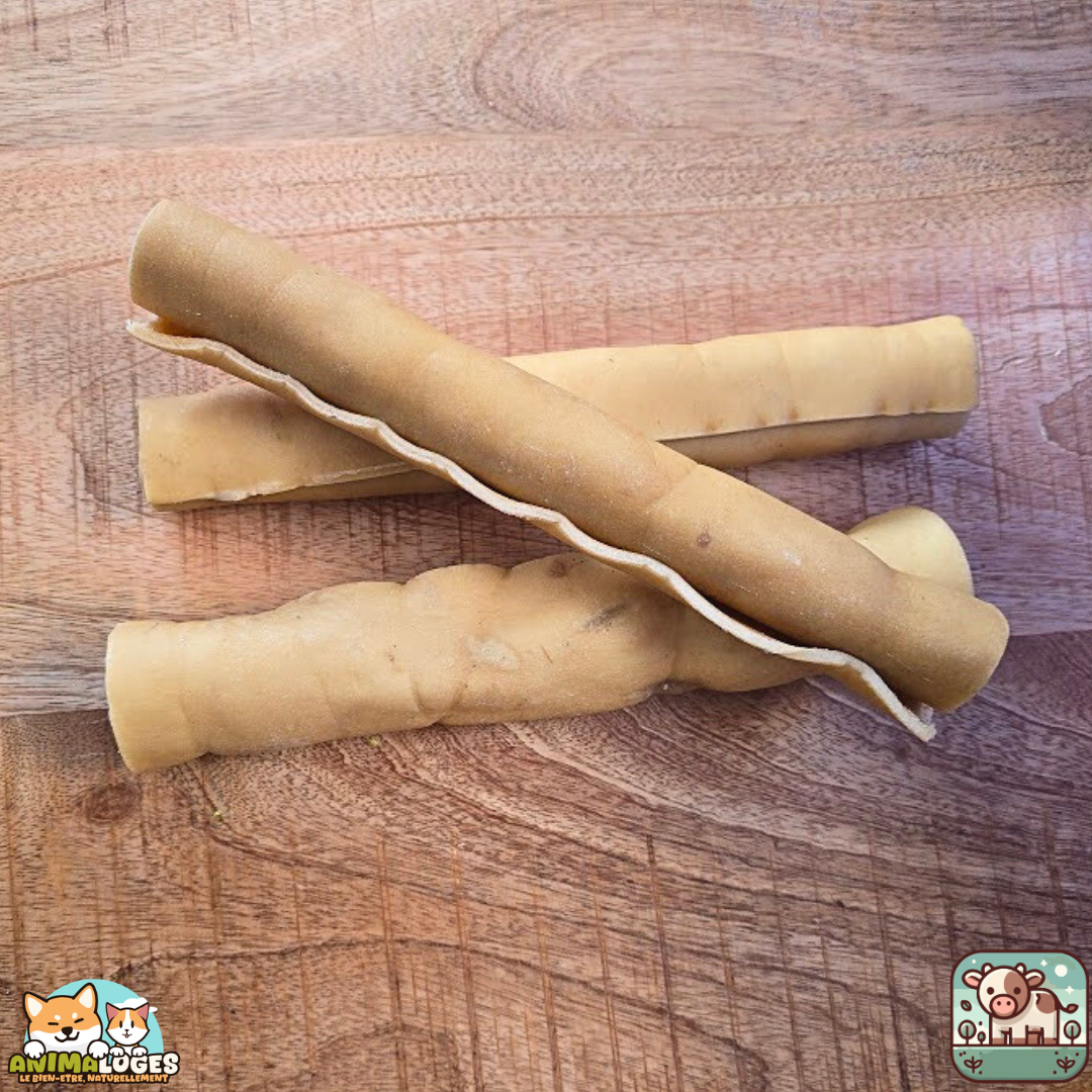 Peau de bœuf roulée séchée naturelle pour chien – friandise à mâcher
