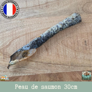 Peau de saumon séchée naturelle pour chien – friandise saine au poisson