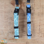 Collier chiot Sari Flamingo en nylon avec motif d'os, disponible en bleu clair, vert clair et rose.
