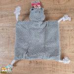 Jouet pour chien Flamingo Akra avec couverture câline, grenouille verte et corde